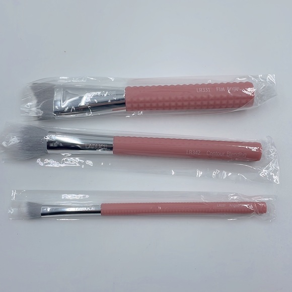 Laruce Beauty 3-Piece Contour Brush Set with Pouch (NWT) - Picture 2 of 2